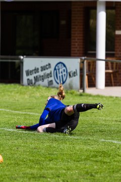Bild 76 - B-Juniorinnen Holstein Kiel - FF USV Jena : Ergebnis: 3:1